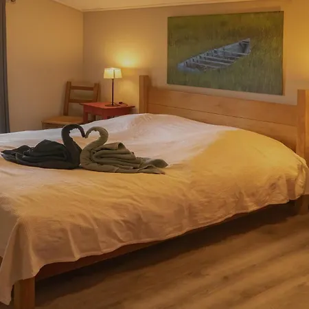 Owi - Idyllisches Inmitten Der