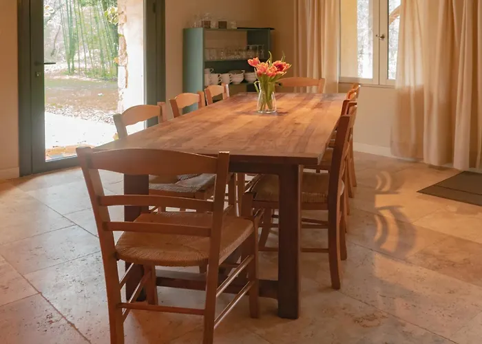 Owi - Idyllisches Inmitten Der